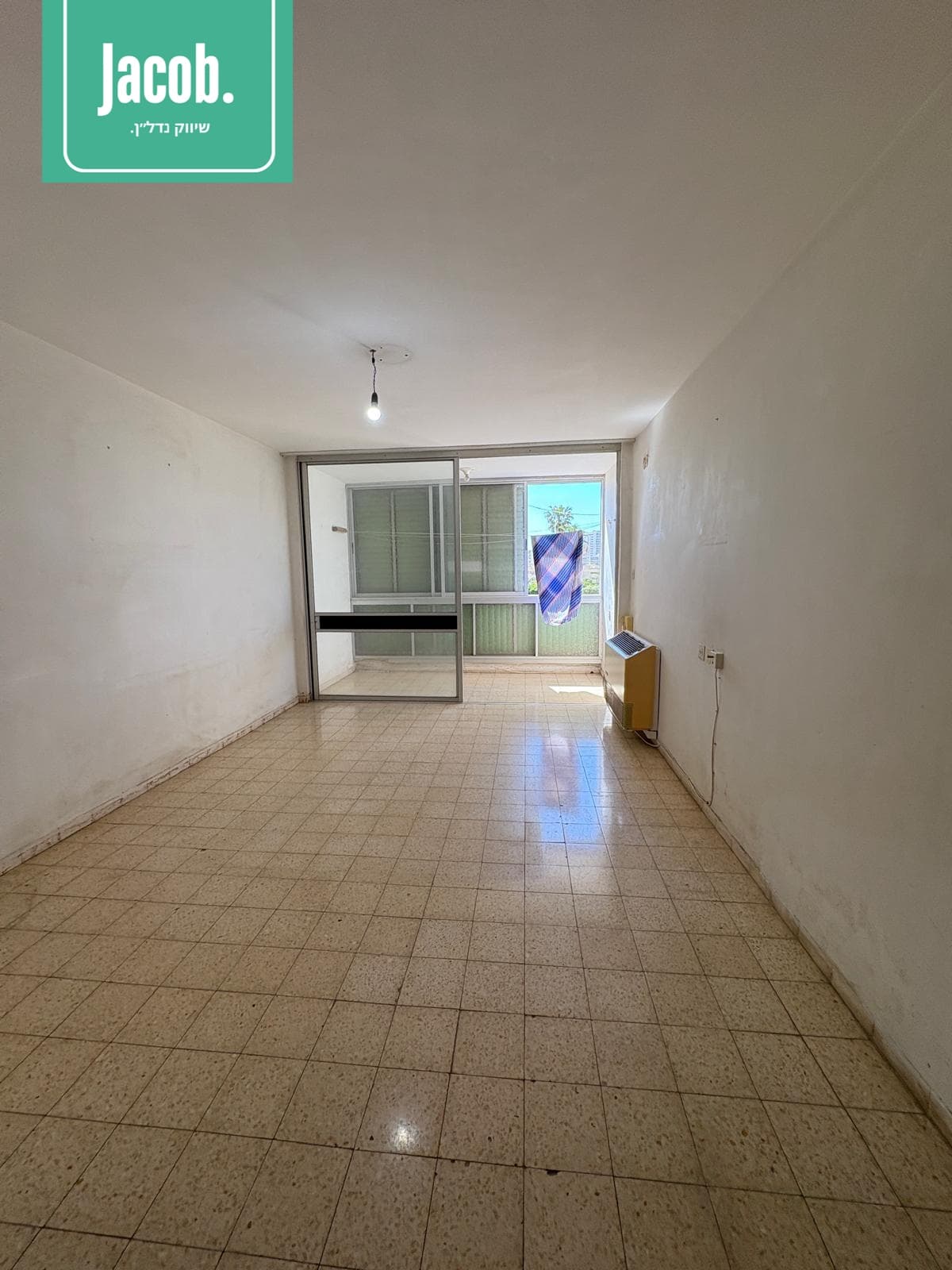 למכירה ברחוב הרצל - טירת כרמל